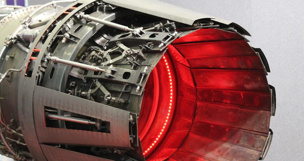 Dinas Damkar Bangka Selatan Bantu Tabrakan Kendaraan di Jalan Protokol