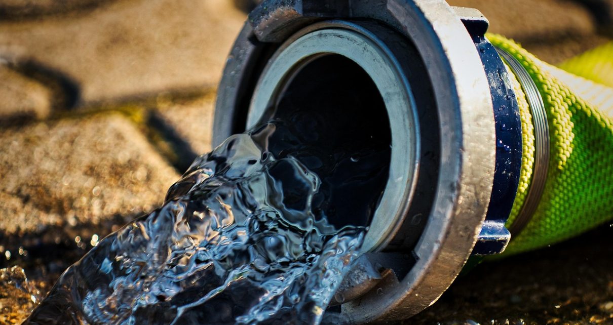 Dinas Damkar Bangka Selatan Evakuasi di Gedung Sekolah